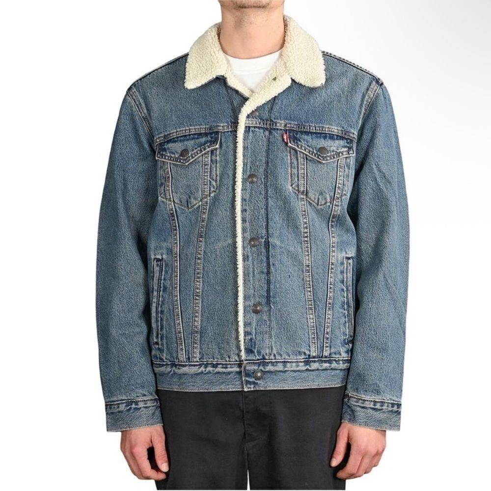 LEVI’S | Sherpa Lined Button Front Denim Jacket Men’s Size Large